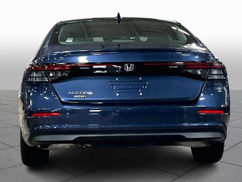 Used 2023 Honda Accord EX image 5
