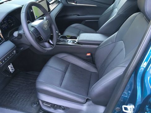 Used 2026 Toyota Camry XSE AWD/4WD image 21