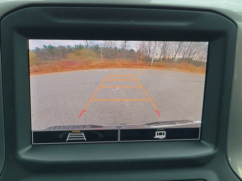 New 2026 GMC Sierra 2500 Pro w/ X31 Off-Road Package image 24