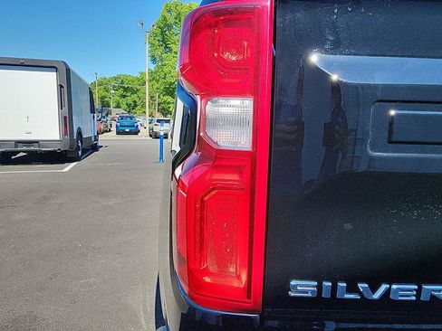 New 2026 Chevrolet Silverado 1500 RST AWD/4WD image 13