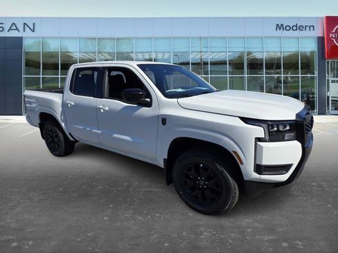 New 2026 Nissan Frontier SV image 3