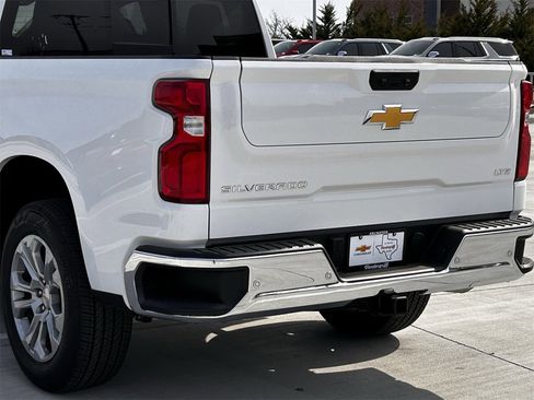 New 2026 Chevrolet Silverado 1500 LTZ w/ LTZ Premium Texas Edition image 8