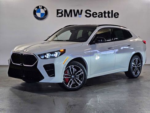 New 2026 BMW X2 xDrive28i w/ Technology Package image 1
