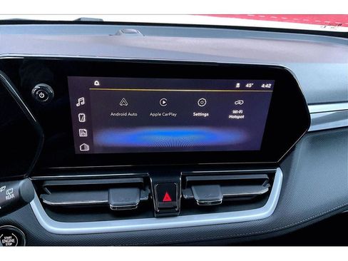 Used 2025 Chevrolet TrailBlazer LT image 23