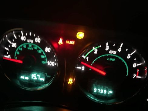 Used 2016 Jeep Wrangler Sport image 5