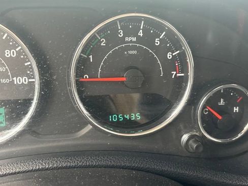 Used 2014 Jeep Wrangler Sport w/ Connectivity Group image 20