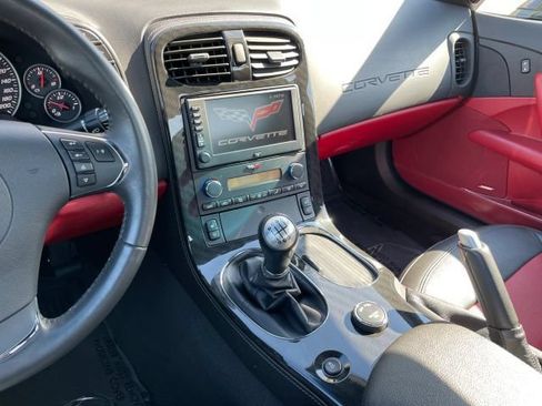 Used 2013 Chevrolet Corvette 427 w/ 1SB Preferred Equipment Group RWD image 27