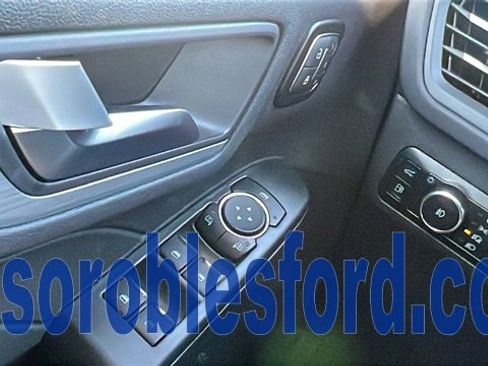 New 2025 Ford Escape SE w/ PHEV Premium Package image 25