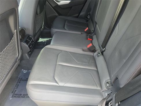 Used 2021 Audi Q3 2.0T Premium w/ Convenience Package image 16