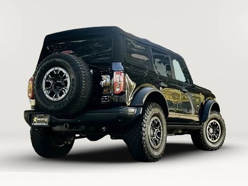 Used 2022 Ford Bronco Badlands w/ Sasquatch Package AWD/4WD image 4
