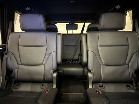 New 2026 Toyota Sequoia Platinum AWD/4WD image 20