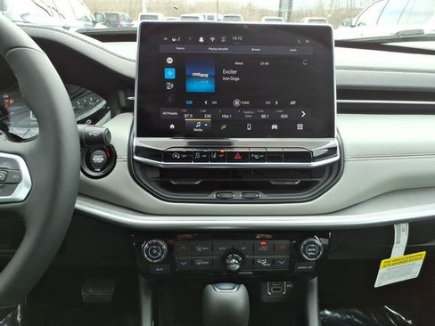 New 2026 Jeep Compass Limited AWD/4WD image 18