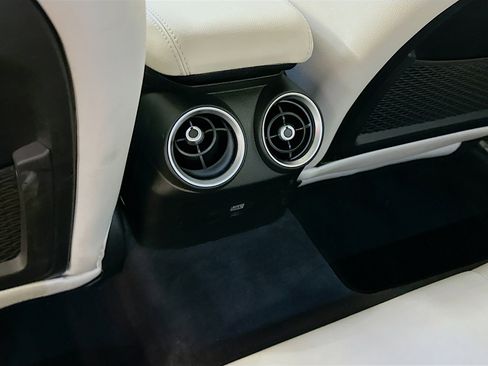 Used 2021 Alfa Romeo Giulia Ti w/ Active Assist 2 Package TI image 29