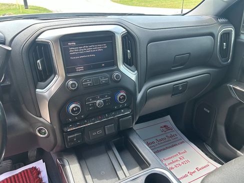 Used 2020 Chevrolet Silverado 1500 LTZ w/ LTZ Premium Package AWD/4WD image 12