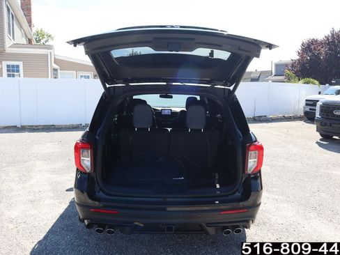 Used 2022 Ford Explorer ST w/ ST Street Pack image 27