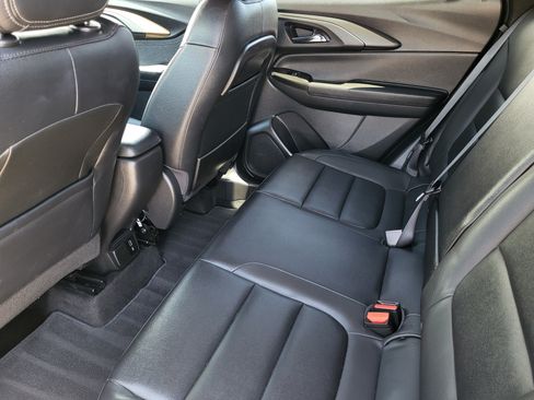 Used 2021 Chevrolet TrailBlazer ACTIV w/ Convenience Package FWD image 29