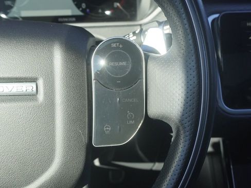 Used 2019 Land Rover Range Rover Velar R-Dynamic SE image 13