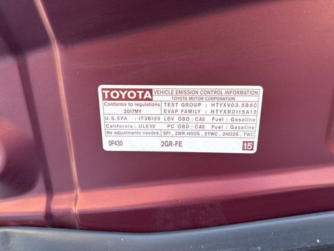 Used 2017 Toyota Camry XLE FWD image 35
