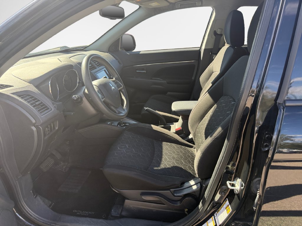 Used 2021 Mitsubishi Outlander Sport ES AWD/4WD image 12