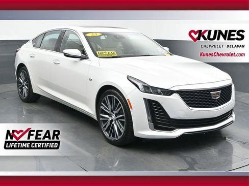 Used 2023 Cadillac CT5 Luxury image 1