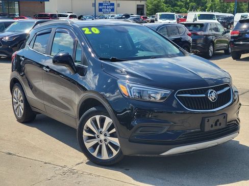 Used 2020 Buick Encore Preferred AWD/4WD image 31