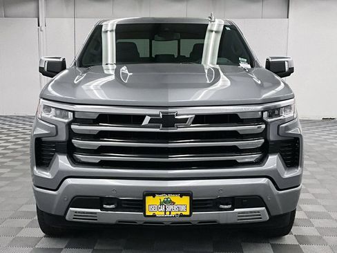 Used 2024 Chevrolet Silverado 1500 High Country w/ LPO, Dark Essentials Package AWD/4WD image 4