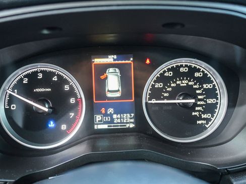 Used 2023 Subaru Forester Premium image 15