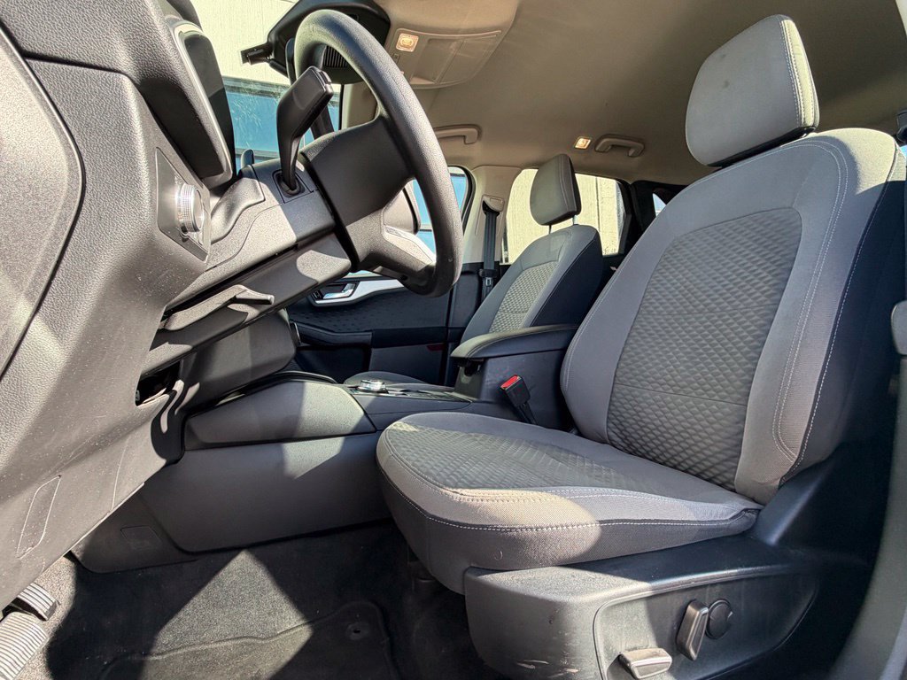 Used 2020 Ford Escape SE AWD/4WD image 6