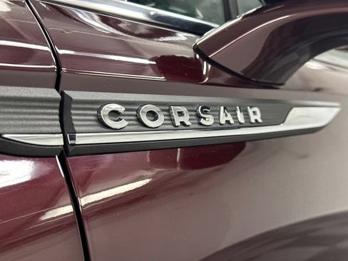 Certified 2021 Lincoln Corsair AWD w/ Premium Package image 12