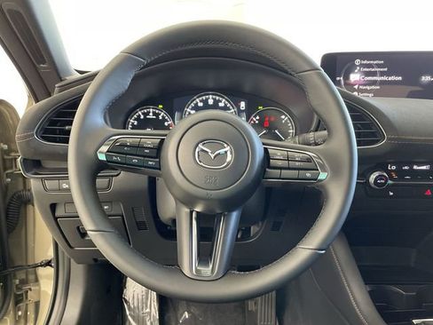 Certified 2025 MAZDA MAZDA3 Carbon image 29
