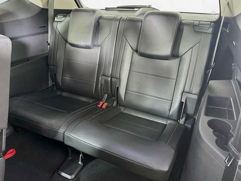 Used 2021 Volkswagen Atlas SEL FWD image 26