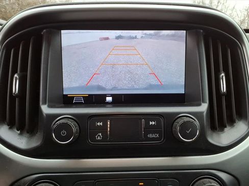 Used 2019 Chevrolet Colorado LT w/ LT Convenience Package image 24