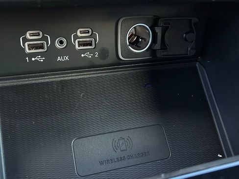 New 2025 Jeep Grand Cherokee L Overland image 23