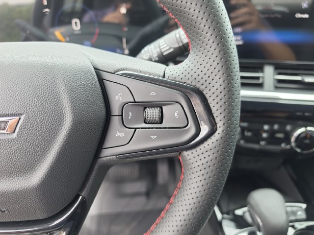 New 2026 Chevrolet Trax RS w/ Sunroof Package FWD image 31