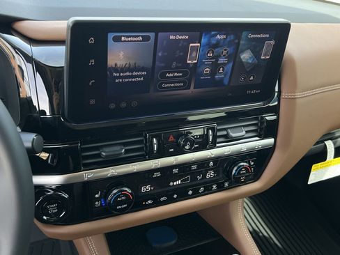 New 2026 Nissan Pathfinder Platinum w/ Cargo Package FWD image 10