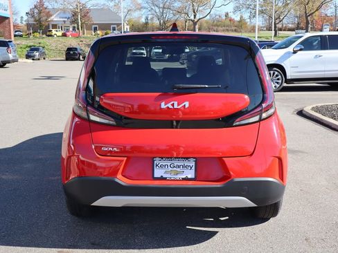 Used 2025 Kia Soul LX w/ Option Group 015 image 28