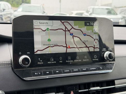 Used 2024 Mitsubishi Outlander FWD image 29