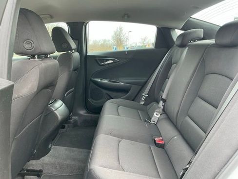 Used 2024 Chevrolet Malibu RS image 33