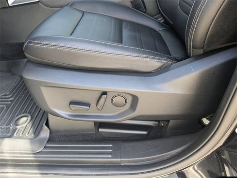 Certified 2024 Ford Ranger Lariat w/ FX4 Off-Road Package image 23