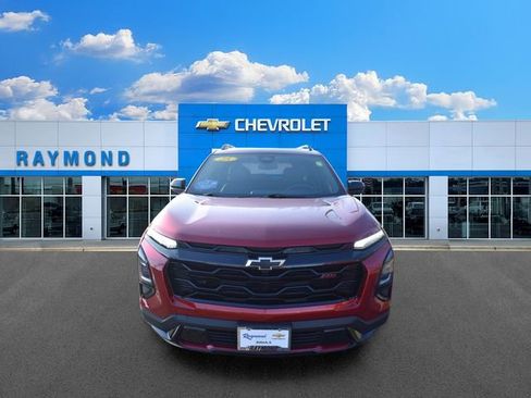 Certified 2025 Chevrolet Equinox RS AWD/4WD image 9