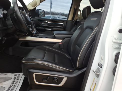 Used 2021 RAM 1500 Laramie image 11