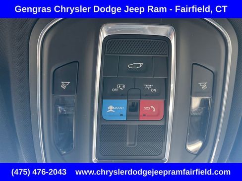 Used 2024 Jeep Grand Cherokee Limited w/ Black Appearance Package AWD/4WD image 50