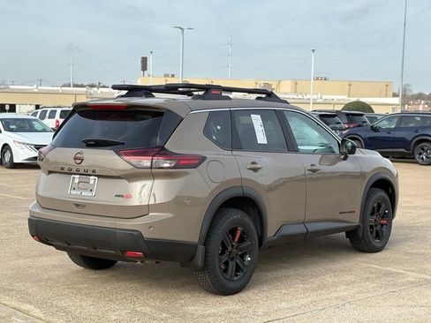 New 2026 Nissan Rogue Rock Creek image 9