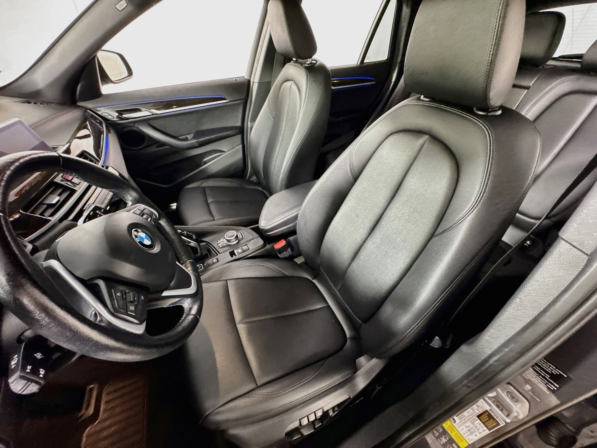Used 2021 BMW X1 xDrive28i w/ Convenience Package AWD/4WD image 15