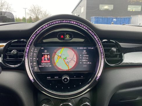 Certified 2024 MINI Cooper SE image 27