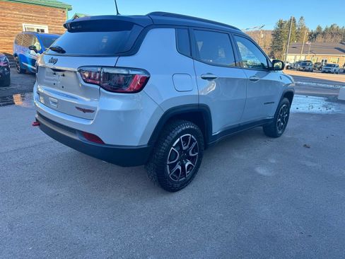 Used 2026 Jeep Compass Trailhawk w/ Sun, Sound & Navigation Group image 5