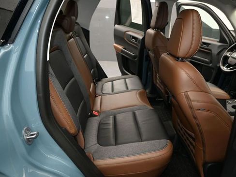 Used 2022 Ford Bronco Sport Outer Banks w/ Tech Package image 16