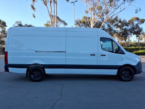 New 2026 Mercedes-Benz Sprinter 2500 image 21