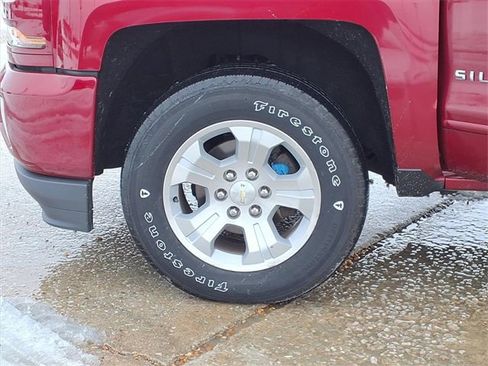 Used 2018 Chevrolet Silverado 1500 LT w/ All Star Edition image 20