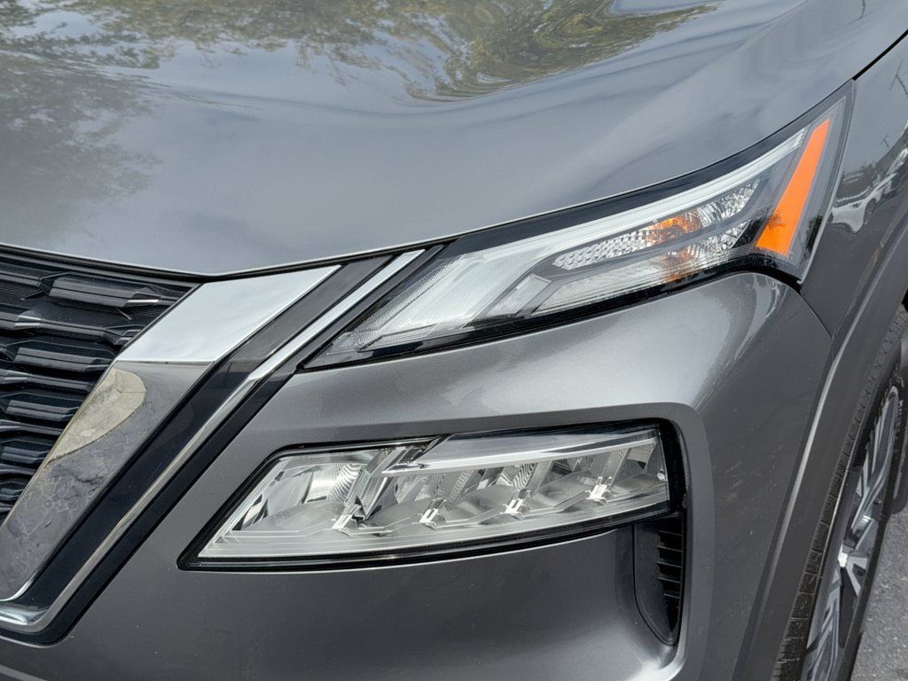 Used 2023 Nissan Rogue SV AWD/4WD image 12